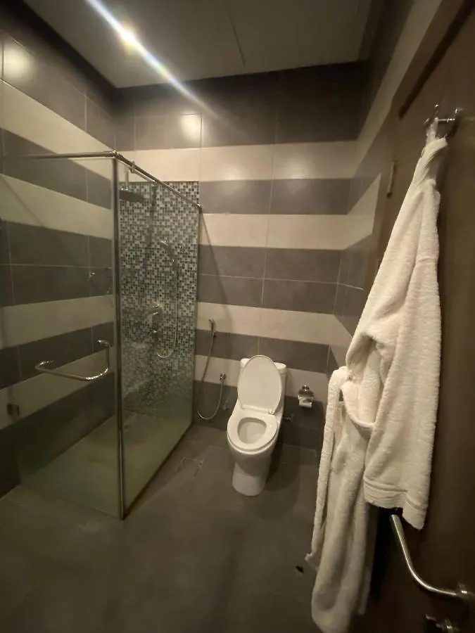 الرياض 180 Degrees Hotel Almalqa 4*,  المملكة العربية السعودية