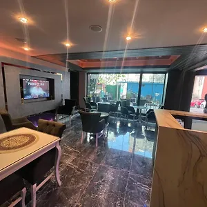 فندق جراند هورييت 
